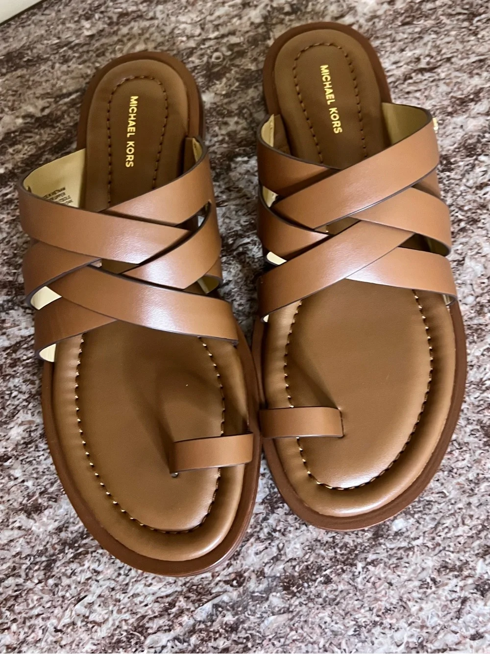 Nora Thong Sandal color Luggage size 9
